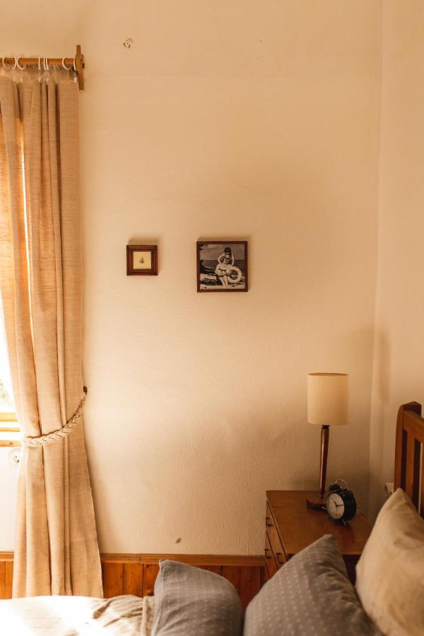 Hotel Juras Maja Ausekli à Kaltene Extérieur photo